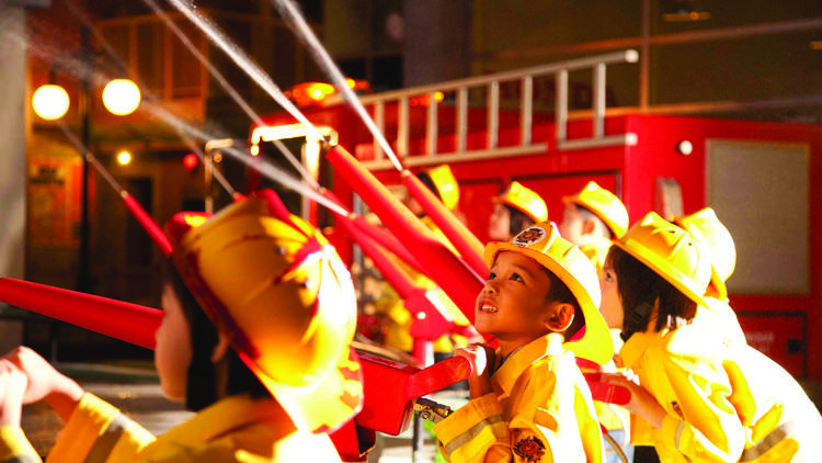 being a fireman in kidzania malaysia